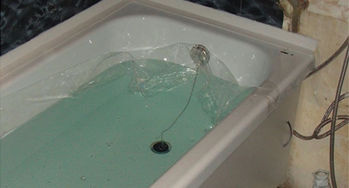 Установкой акрилового вкладыша | Усть-Луга